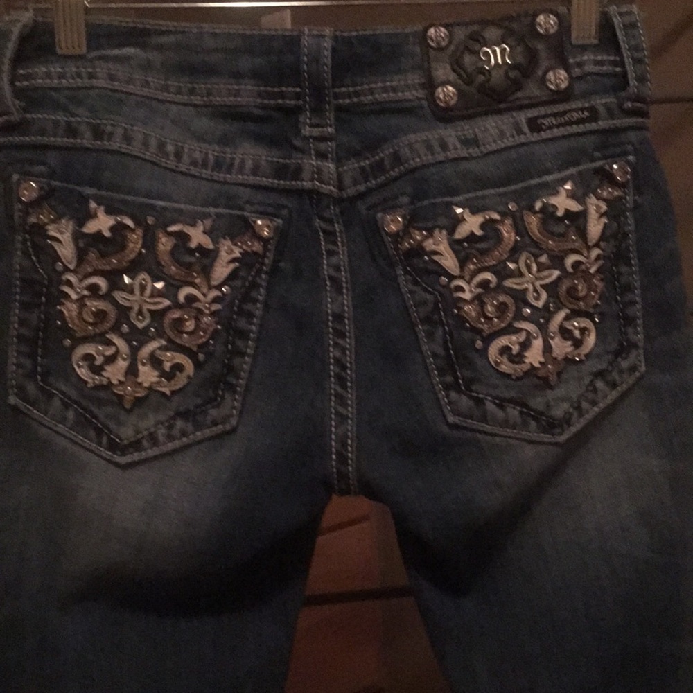 Miss Me 28 cuffed capri